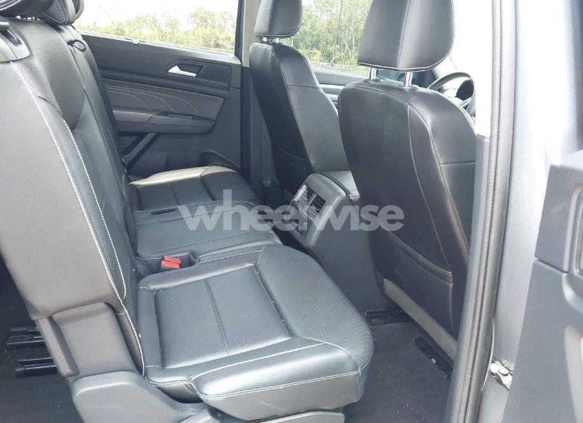 Photo 8 of 2021 Volkswagen Atlas 3.6L V6 SE W/TECHNOLOGY (VIN 1V2HR2CA9MC585740)