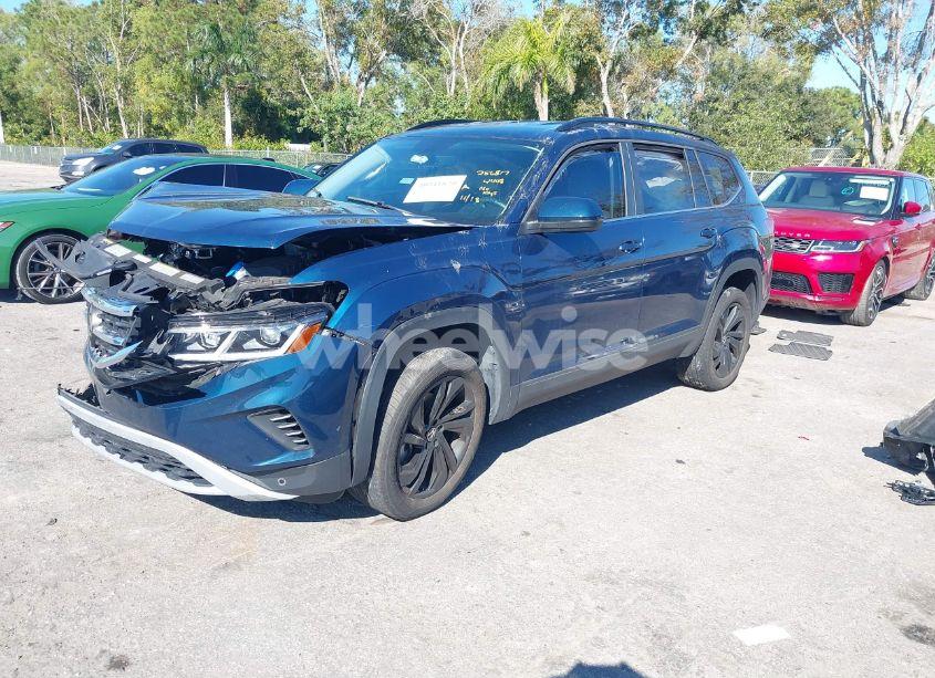 Photo 2 of 2022 Volkswagen Atlas 3.6L V6 SE W/TECHNOLOGY (VIN 1V2HR2CA9NC554408)
