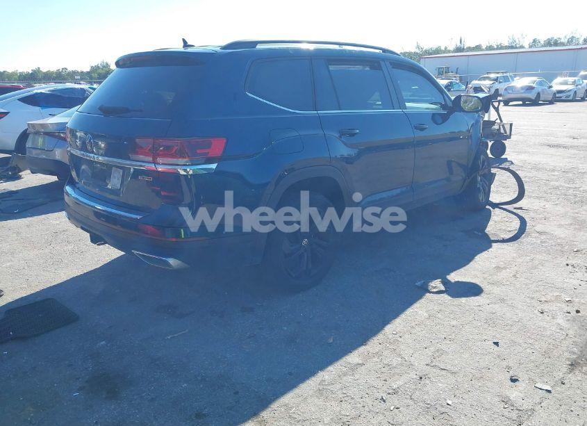 Photo 4 of 2022 Volkswagen Atlas 3.6L V6 SE W/TECHNOLOGY (VIN 1V2HR2CA9NC554408)