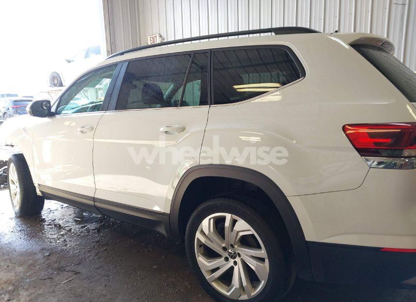 Photo 15 of 2021 Volkswagen Atlas 3.6L V6 SE W/TECHNOLOGY (VIN 1V2HR2CAXMC540824)