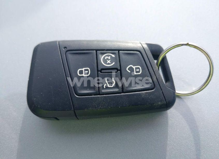 Photo 11 of 2021 Volkswagen Atlas 3.6L V6 SE W/TECHNOLOGY (VIN 1V2HR2CAXMC568493)