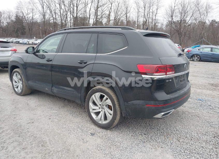 Photo 3 of 2021 Volkswagen Atlas 3.6L V6 SE W/TECHNOLOGY (VIN 1V2HR2CAXMC573645)