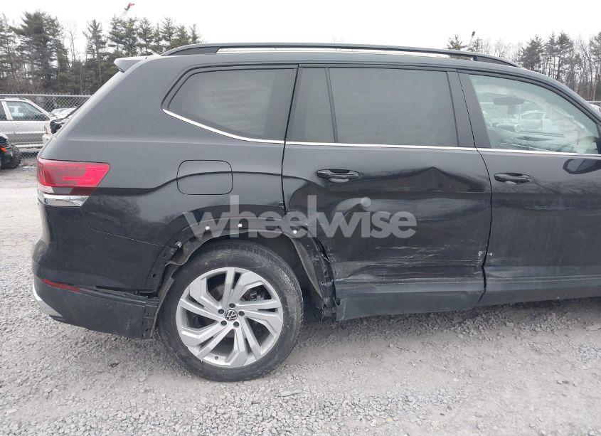 Photo 6 of 2021 Volkswagen Atlas 3.6L V6 SE W/TECHNOLOGY (VIN 1V2HR2CAXMC573645)