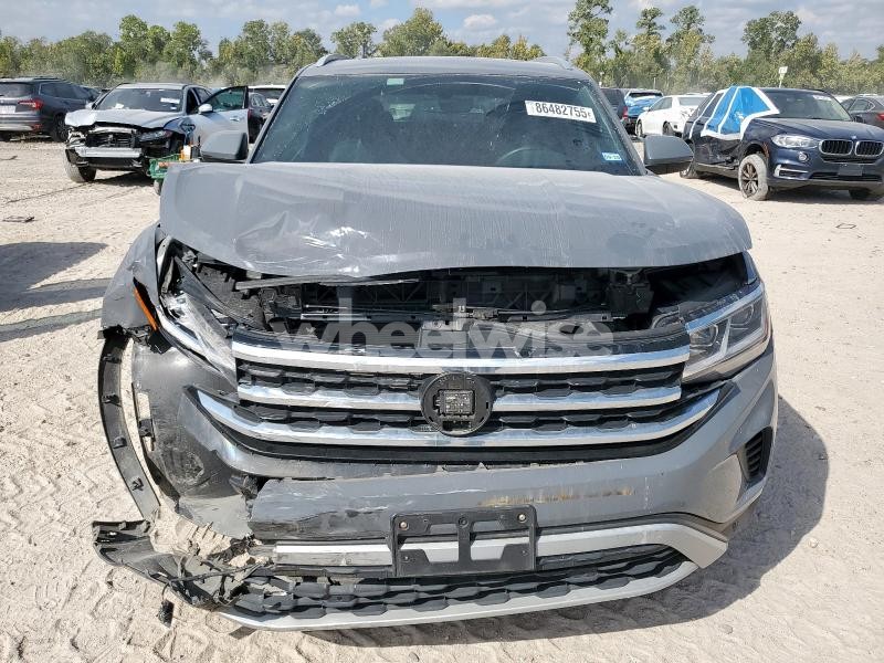 Photo 5 of 2021 VOLKSWAGEN ATLAS CROSS SPORT SE (VIN 1V2JC2CA0MC238803)