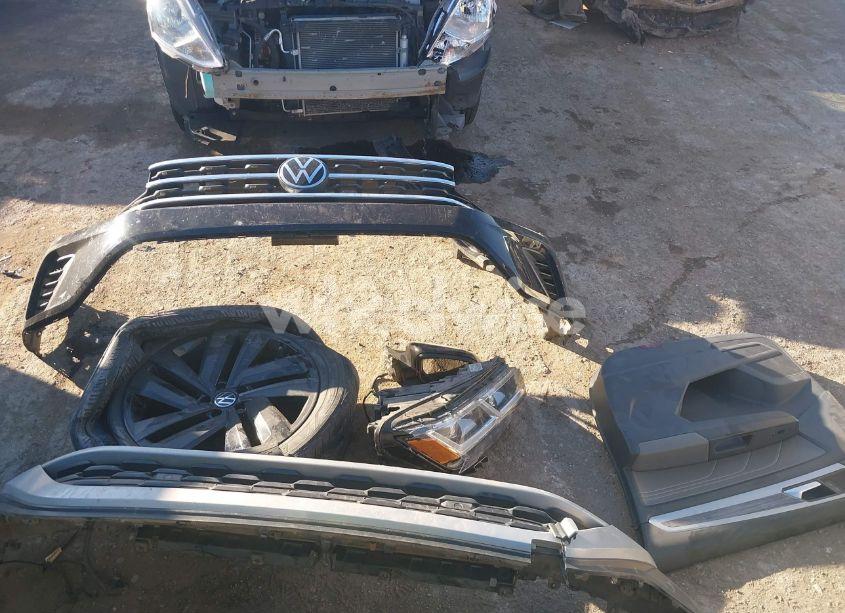 Photo 11 of 2022 Volkswagen Atlas CROSS SPORT 2.0T SE W/TECHNOLOGY (VIN 1V2JC2CA5NC219567)