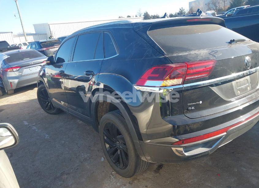 Photo 3 of 2022 Volkswagen Atlas CROSS SPORT 2.0T SE W/TECHNOLOGY (VIN 1V2JC2CA5NC219567)