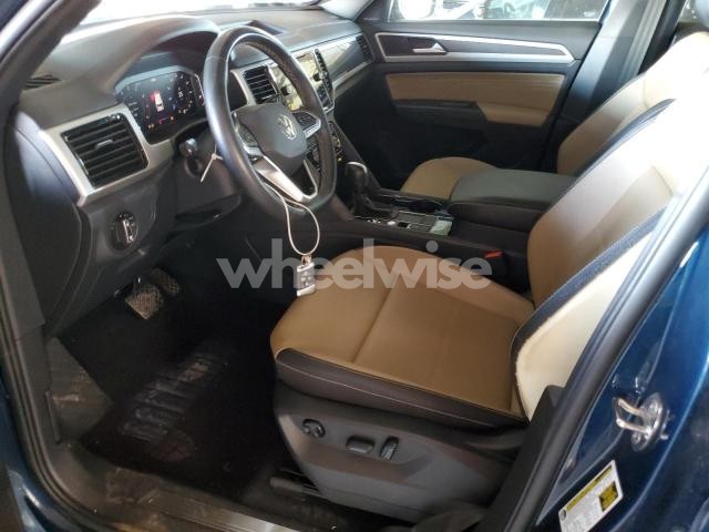 Photo 4 of 2023 VOLKSWAGEN ATLAS CROSS SPORT SE (VIN 1V2JE2CA2PC206921)