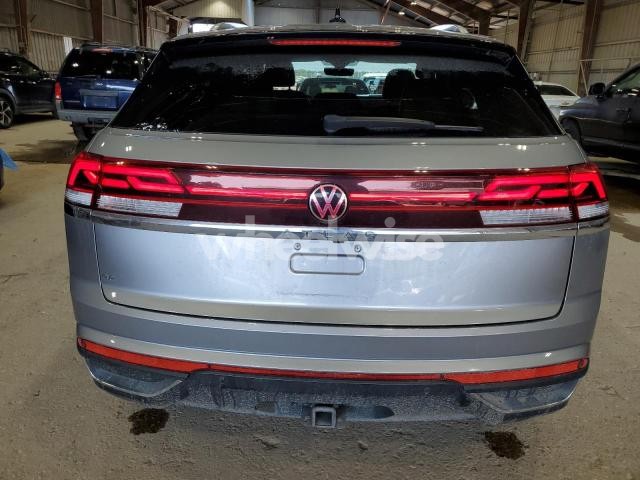 Photo 2 of 2024 VOLKSWAGEN ATLAS CROSS SPORT SE (VIN 1V2JE2CA2RC224127)