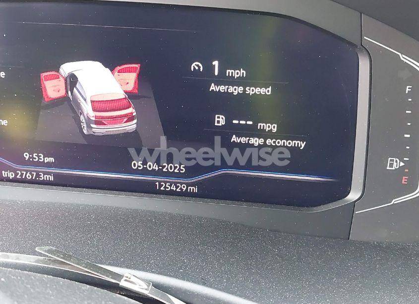 Photo 15 of 2022 Volkswagen Atlas CROSS SPORT 3.6L V6 SE W/TECHNOLOGY (VIN 1V2JE2CA4NC205458)