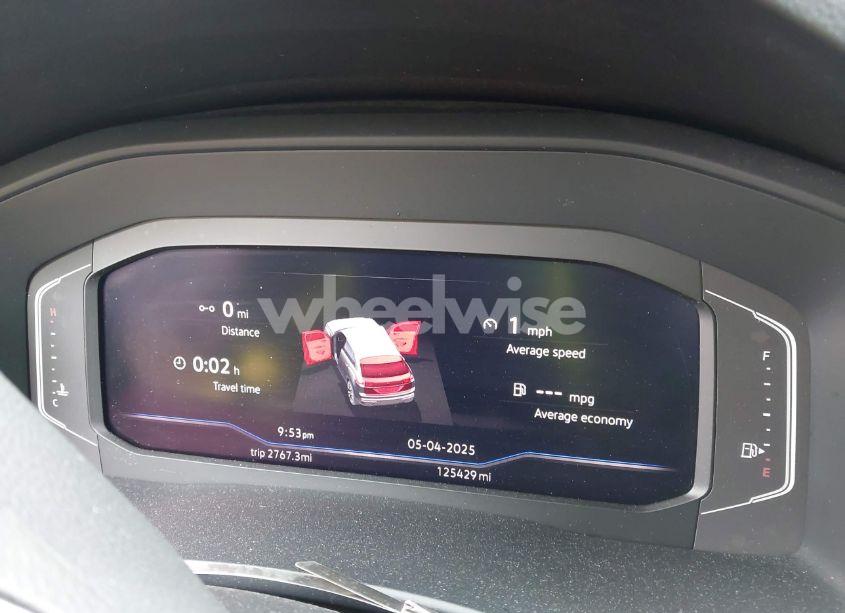 Photo 7 of 2022 Volkswagen Atlas CROSS SPORT 3.6L V6 SE W/TECHNOLOGY (VIN 1V2JE2CA4NC205458)