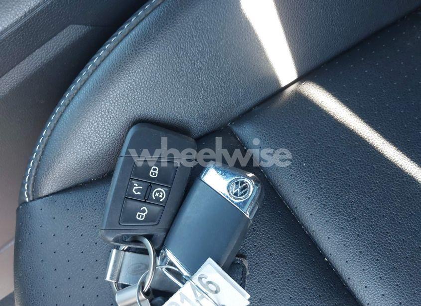 Photo 11 of 2021 Volkswagen Atlas CROSS SPORT 3.6L V6 SE W/TECHNOLOGY (VIN 1V2JE2CA6MC219358)