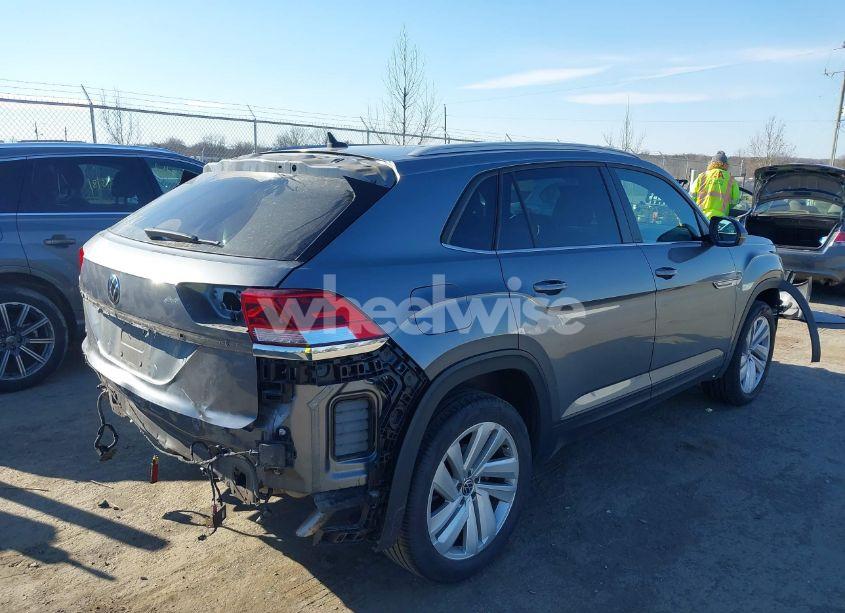 Photo 4 of 2021 Volkswagen Atlas CROSS SPORT 3.6L V6 SE W/TECHNOLOGY (VIN 1V2JE2CA6MC219358)