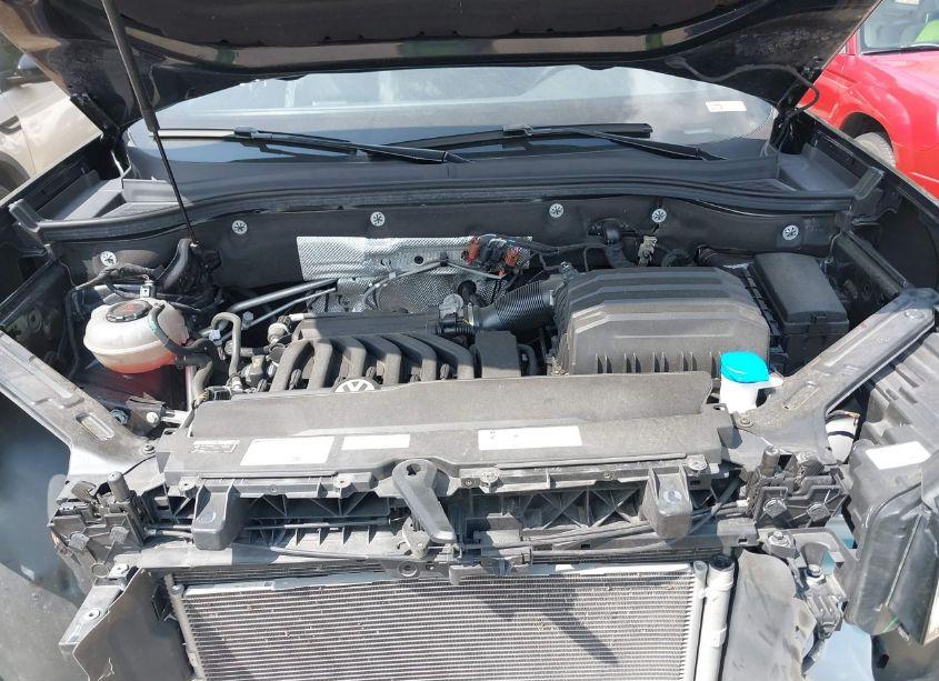 Photo 10 of 2022 Volkswagen Atlas CROSS SPORT 3.6L V6 SE W/TECHNOLOGY (VIN 1V2JE2CA7NC229589)