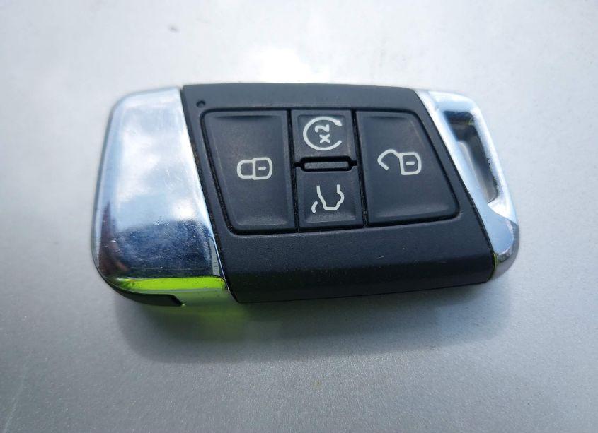 Photo 11 of 2022 Volkswagen Atlas CROSS SPORT 3.6L V6 SE W/TECHNOLOGY (VIN 1V2JE2CA7NC229589)