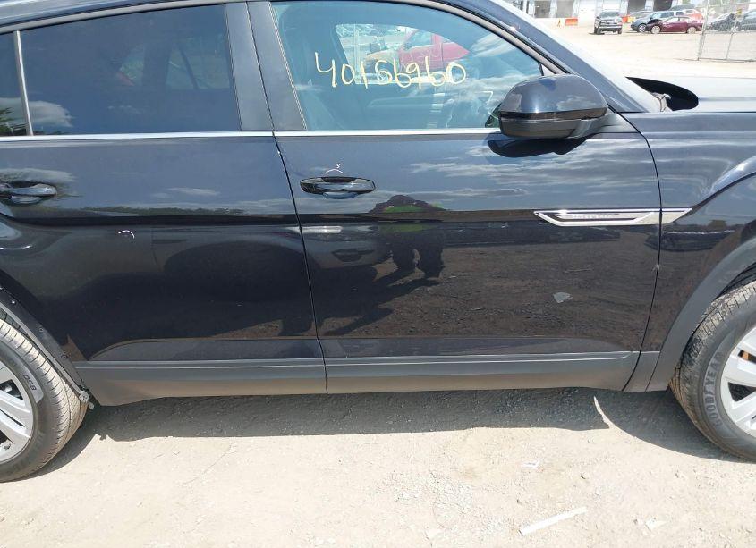 Photo 13 of 2022 Volkswagen Atlas CROSS SPORT 3.6L V6 SE W/TECHNOLOGY (VIN 1V2JE2CA7NC229589)