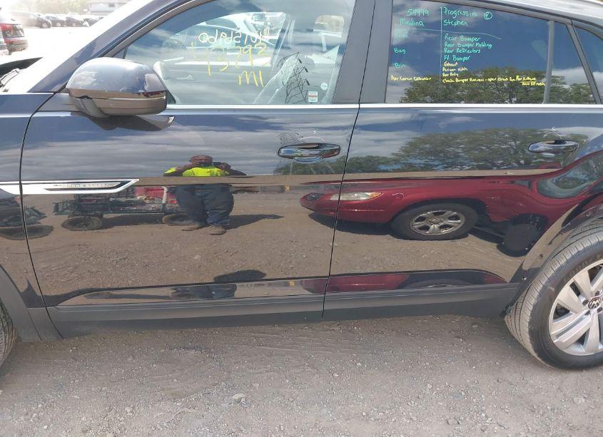 Photo 14 of 2022 Volkswagen Atlas CROSS SPORT 3.6L V6 SE W/TECHNOLOGY (VIN 1V2JE2CA7NC229589)