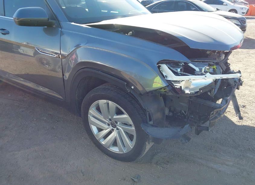 2023 Volkswagen Atlas CROSS SPORT 3.6L V6 SE W/TECHNOLOGY (VIN 1V2JE2CA8PC226431) main photo