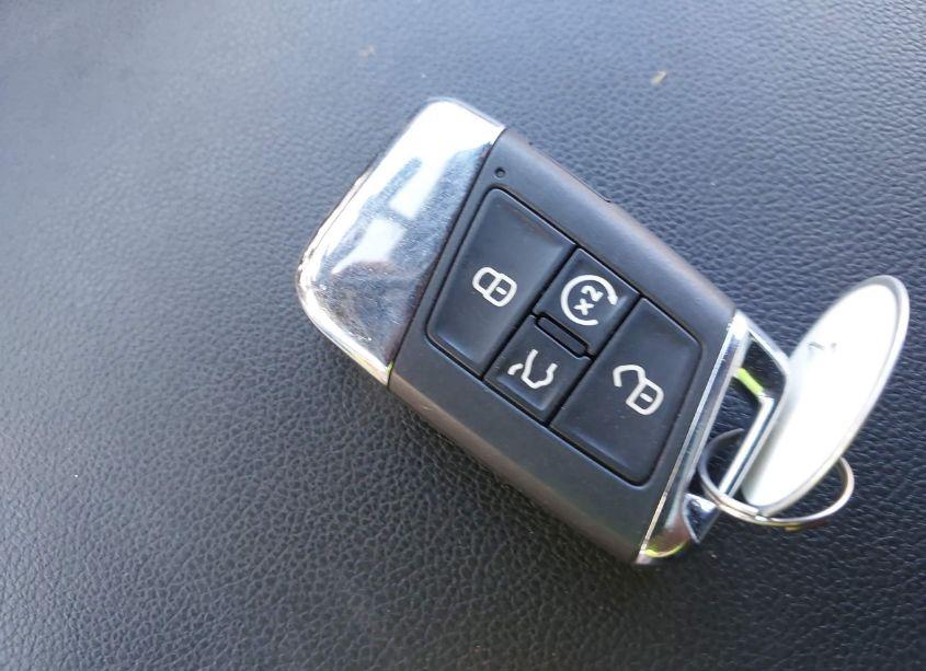 Photo 11 of 2023 Volkswagen Atlas CROSS SPORT 3.6L V6 SE W/TECHNOLOGY (VIN 1V2JE2CA8PC226431)