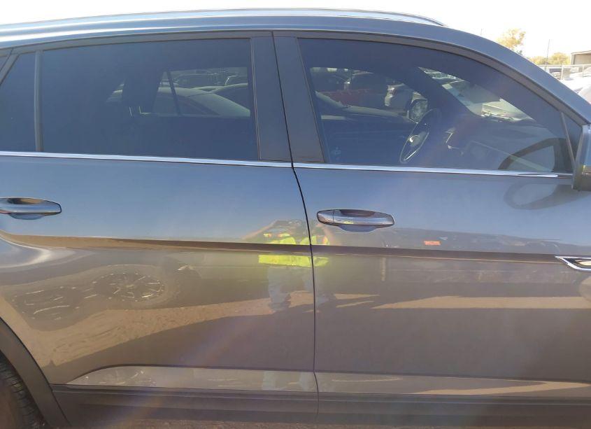 Photo 14 of 2023 Volkswagen Atlas CROSS SPORT 3.6L V6 SE W/TECHNOLOGY (VIN 1V2JE2CA8PC226431)