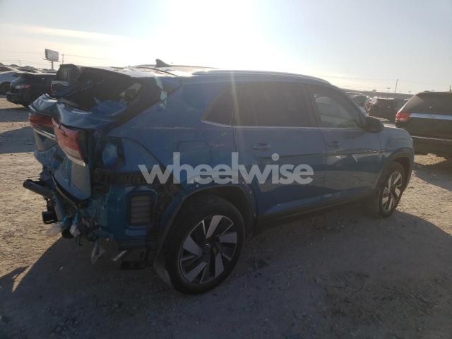 Photo 2 of 2024 VOLKSWAGEN ATLAS CROSS SPORT SE (VIN 1V2JE2CA8RC248237)