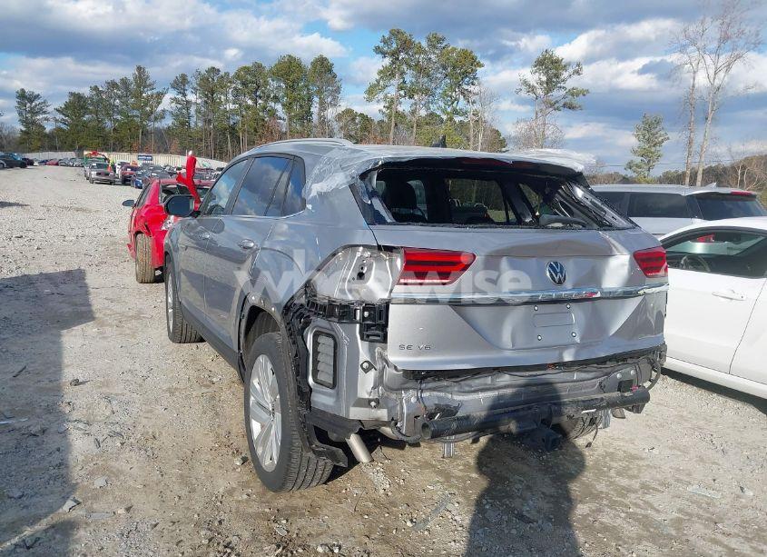 Photo 3 of 2021 Volkswagen Atlas CROSS SPORT 3.6L V6 SE W/TECHNOLOGY (VIN 1V2JE2CA9MC224456)