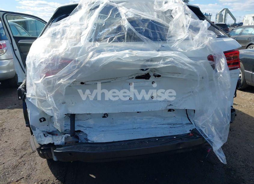 Photo 6 of 2022 Volkswagen Atlas CROSS SPORT 3.6L V6 SE W/TECHNOLOGY (VIN 1V2JE2CAXNC211975)