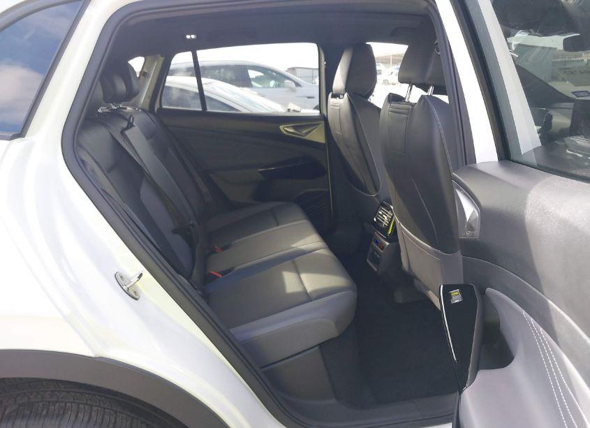 Photo 8 of 2023 Volkswagen Id.4 AWD PRO S PLUS (VIN 1V2JNPE85PC050946)