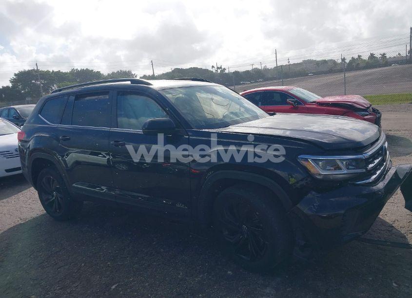 Photo 14 of 2022 Volkswagen Atlas 2.0T SE W/TECHNOLOGY (VIN 1V2JP2CA0NC545183)