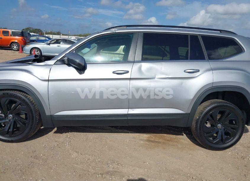 Photo 14 of 2022 Volkswagen Atlas 2.0T SE W/TECHNOLOGY (VIN 1V2JP2CA4NC514163)