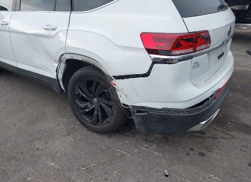Photo 6 of 2023 Volkswagen Atlas 2.0T SE W/TECHNOLOGY (VIN 1V2JP2CA5PC522047)