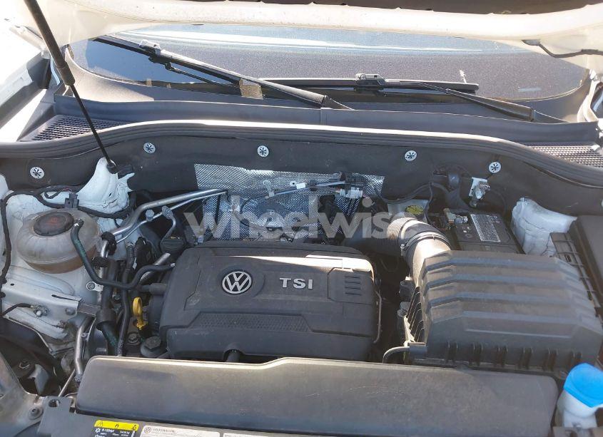 Photo 10 of 2021 Volkswagen Atlas 2.0T SE W/TECHNOLOGY (VIN 1V2JP2CAXMC560708)