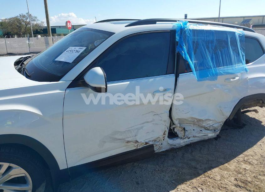 Photo 6 of 2021 Volkswagen Atlas 2.0T SE W/TECHNOLOGY (VIN 1V2JP2CAXMC560708)