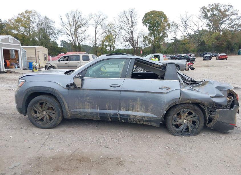 Photo 14 of 2022 Volkswagen Atlas 3.6L V6 SE W/TECHNOLOGY (VIN 1V2JR2CA0NC511870)