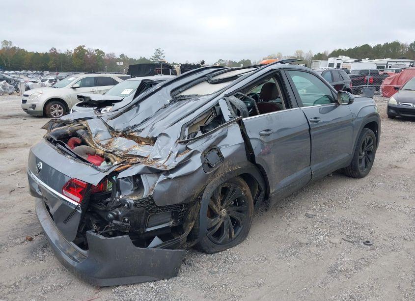 Photo 4 of 2022 Volkswagen Atlas 3.6L V6 SE W/TECHNOLOGY (VIN 1V2JR2CA0NC511870)
