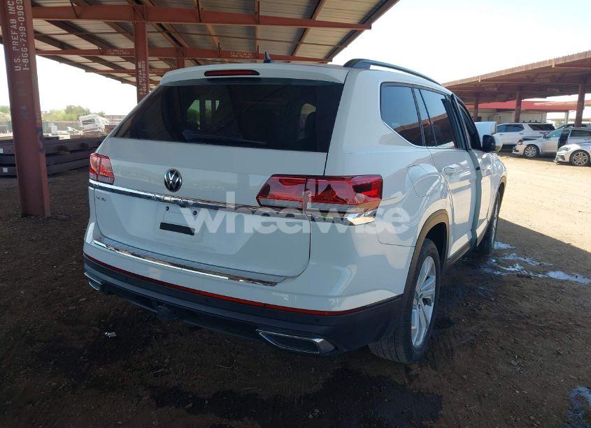 Photo 4 of 2022 Volkswagen Atlas 3.6L V6 SE W/TECHNOLOGY (VIN 1V2JR2CA0NC550958)