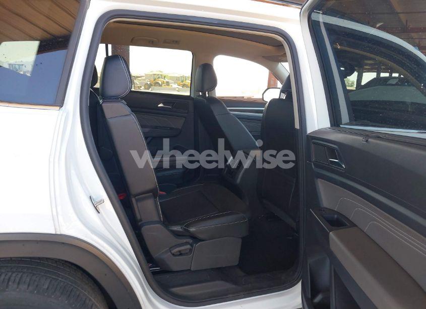Photo 8 of 2022 Volkswagen Atlas 3.6L V6 SE W/TECHNOLOGY (VIN 1V2JR2CA0NC550958)