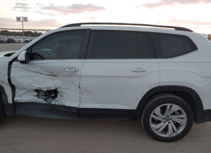 Photo 14 of 2023 Volkswagen Atlas 3.6L V6 SE W/TECHNOLOGY (VIN 1V2JR2CA1PC520905)