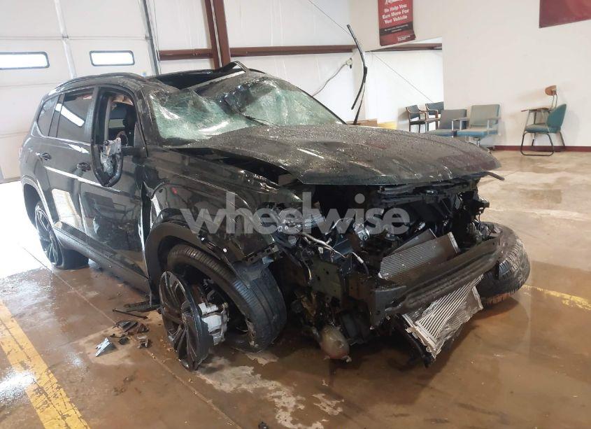 2022 Volkswagen Atlas 3.6L V6 SE W/TECHNOLOGY (VIN 1V2JR2CA3NC512947) main photo