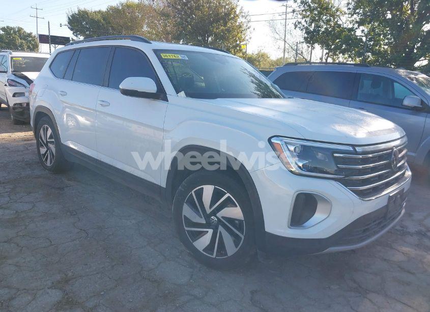 2024 Volkswagen Atlas 2.0T SE W/TECHNOLOGY (VIN 1V2JR2CA3RC502909) main photo