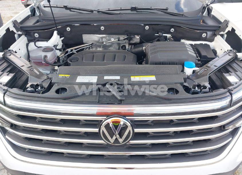 Photo 10 of 2024 Volkswagen Atlas 2.0T SE W/TECHNOLOGY (VIN 1V2JR2CA4RC585962)