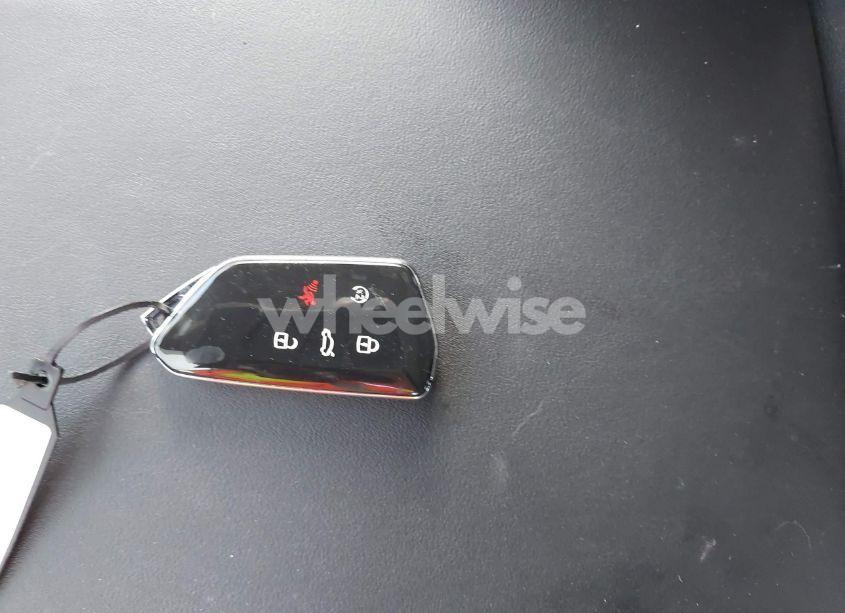 Photo 11 of 2024 Volkswagen Atlas 2.0T SE W/TECHNOLOGY (VIN 1V2JR2CA4RC585962)