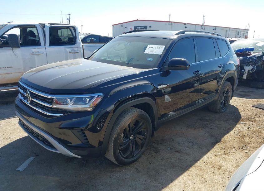 Photo 2 of 2022 Volkswagen Atlas 3.6L V6 SE W/TECHNOLOGY (VIN 1V2JR2CA5NC560238)