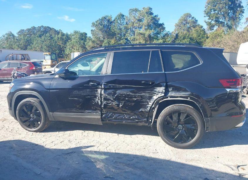 Photo 14 of 2024 Volkswagen Atlas 2.0T SE W/TECHNOLOGY (VIN 1V2JR2CA5RC611906)