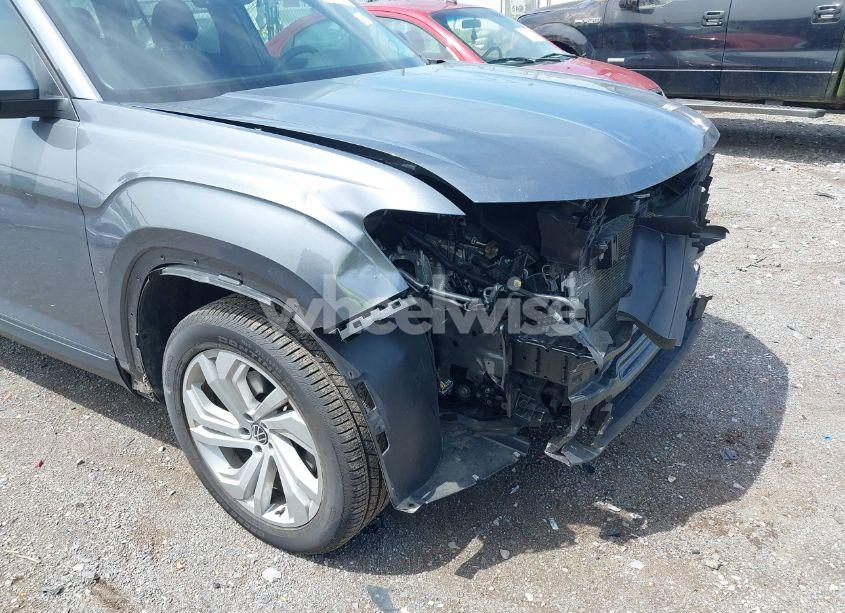 Photo 6 of 2022 Volkswagen Atlas 3.6L V6 SE W/TECHNOLOGY (VIN 1V2JR2CA7NC523045)