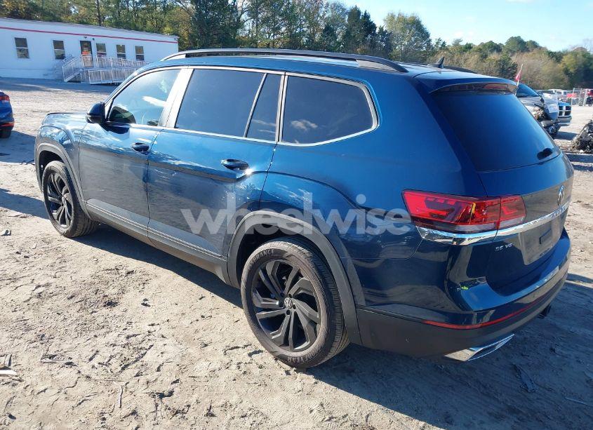 Photo 3 of 2022 Volkswagen Atlas 3.6L V6 SE W/TECHNOLOGY (VIN 1V2JR2CA7NC544557)