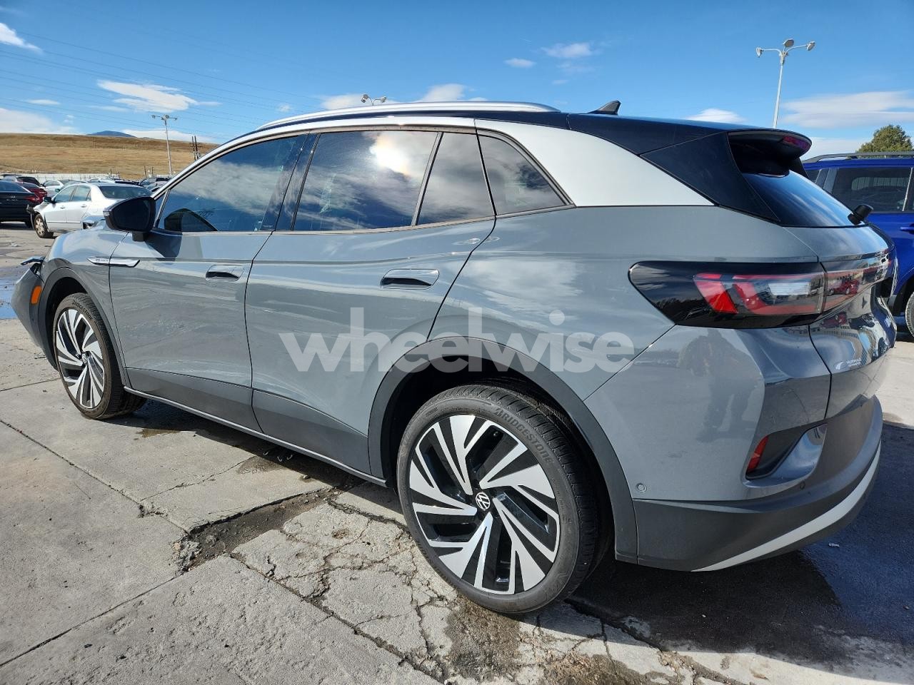 Photo 2 of 2025 VOLKSWAGEN ID.4 PRO S PLUS (VIN 1V2JSPE8XSC007429)