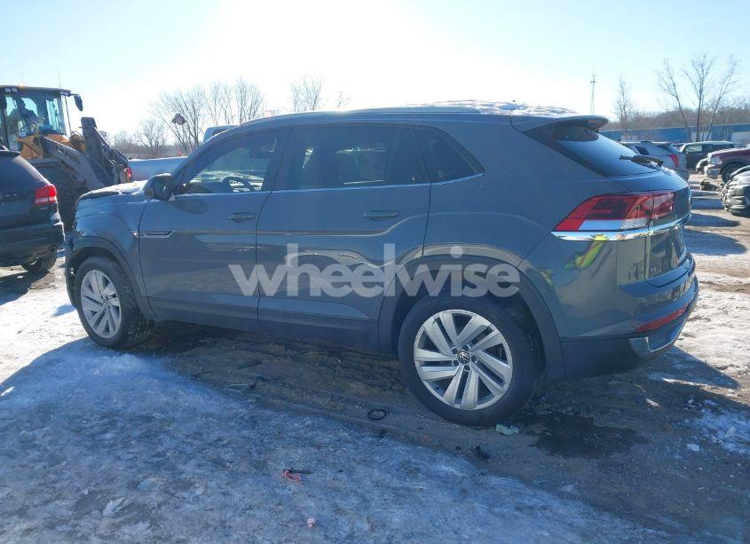 Photo 14 of 2021 Volkswagen Atlas CROSS SPORT 2.0T SE W/TECHNOLOGY (VIN 1V2KC2CA3MC223779)