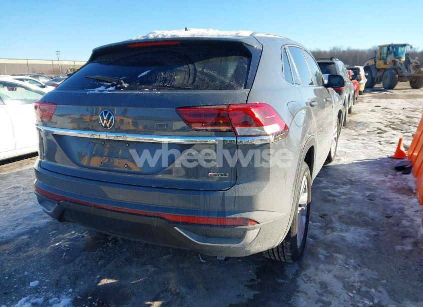Photo 4 of 2021 Volkswagen Atlas CROSS SPORT 2.0T SE W/TECHNOLOGY (VIN 1V2KC2CA3MC223779)