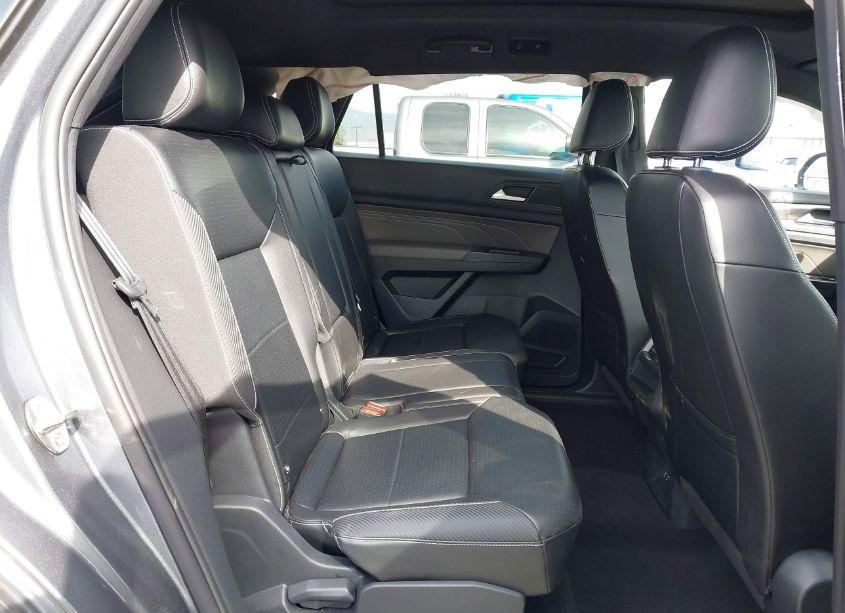 Photo 8 of 2022 Volkswagen Atlas CROSS SPORT 2.0T SE W/TECHNOLOGY (VIN 1V2KC2CA5NC220934)