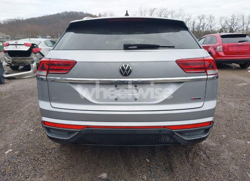 Photo 17 of 2021 Volkswagen Atlas CROSS SPORT 2.0T SE W/TECHNOLOGY (VIN 1V2KC2CA9MC204511)